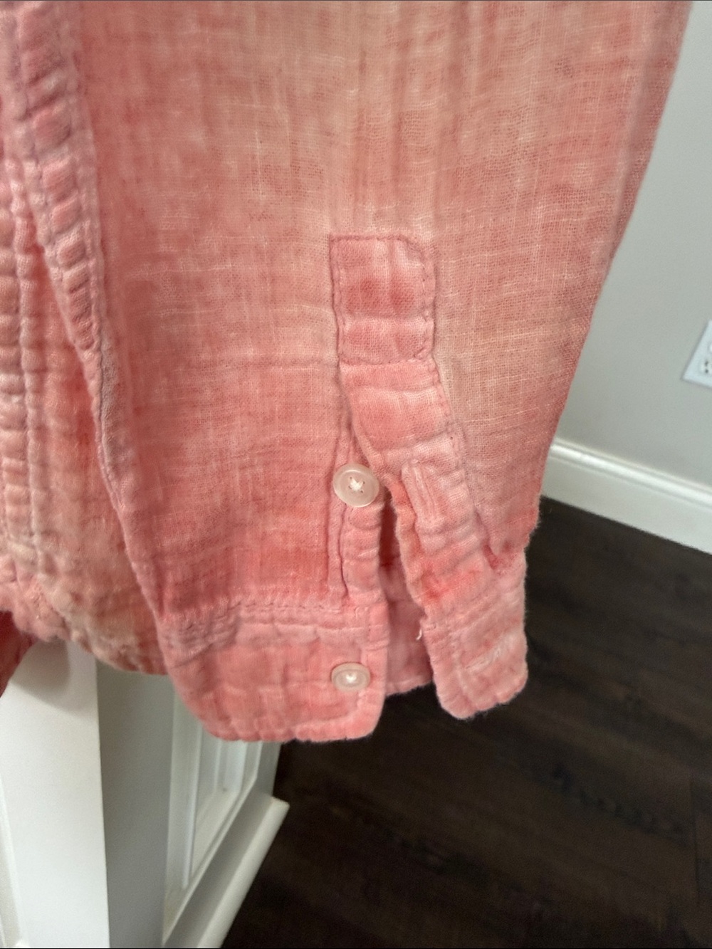 Levi's Ladies Resort Utility Shirt in Pale Orange/Peach Relaxed Washed Cotton M - Picture 4 of 9